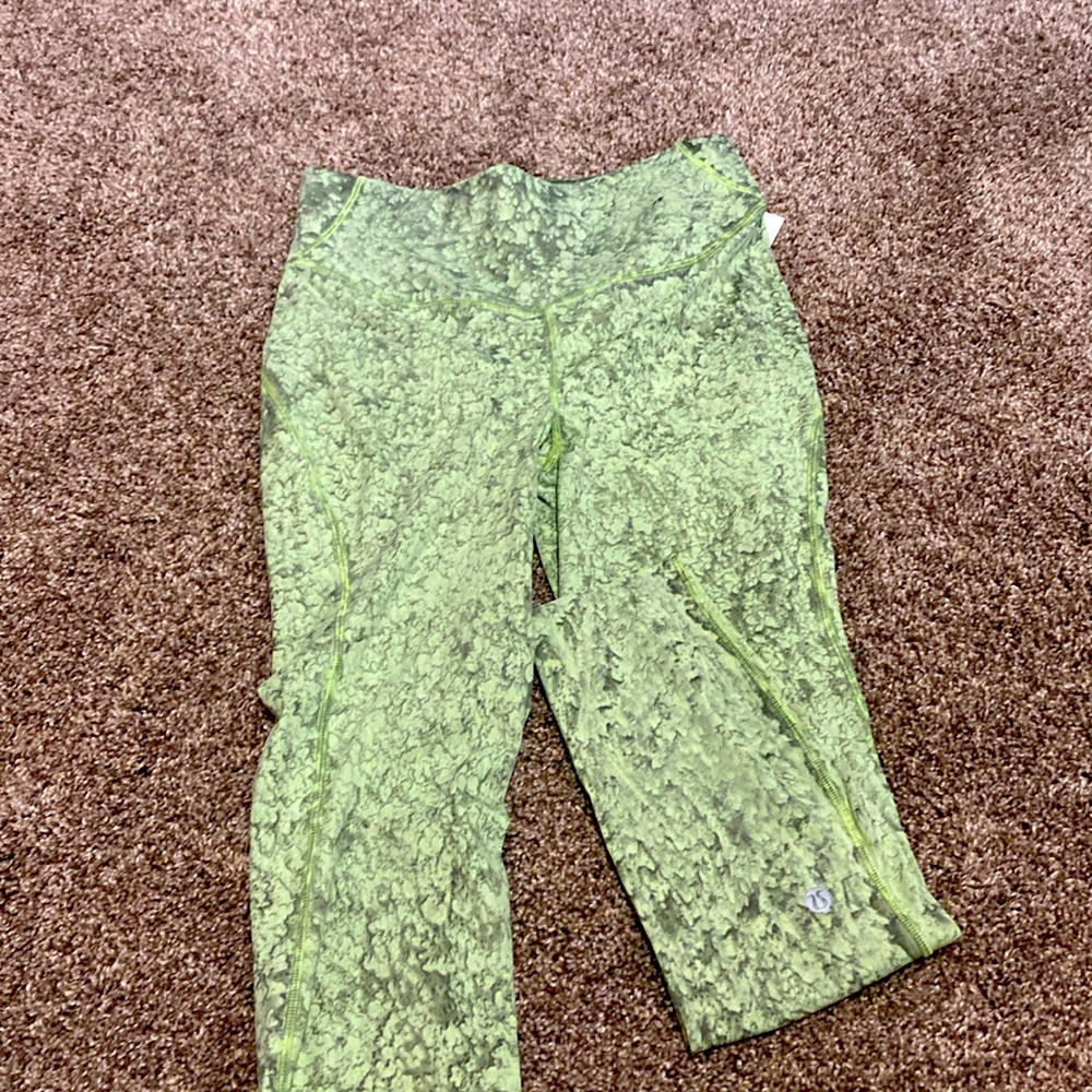 Lululemon base pace HR tight 25’ wash